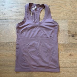 Athleta tank-excellent condition